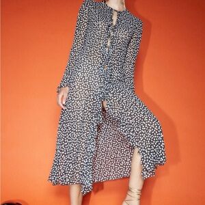 Zara new without tag Cover-up